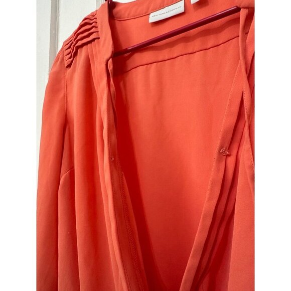 New York and Company woman’s size X – large coral blouse - Picture 4 of 10